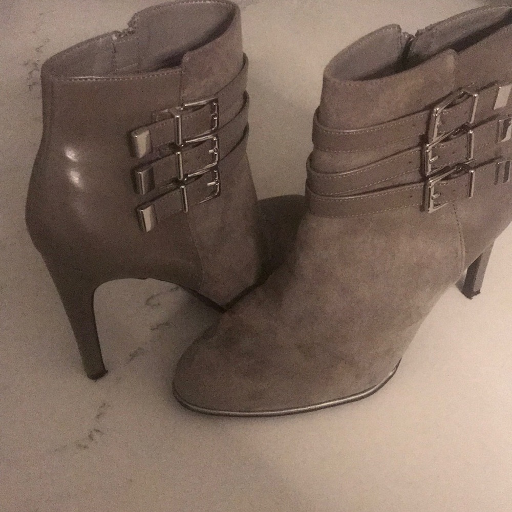 Heels worn once